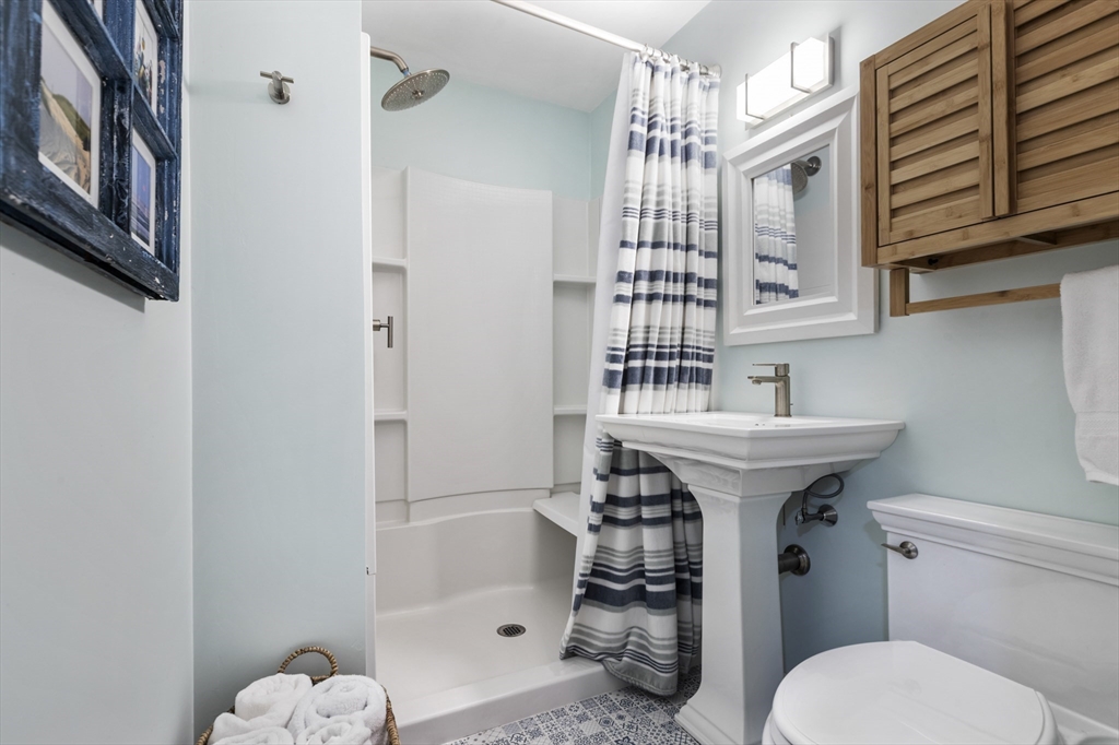 811 Beacon Park Road, Unit 30 Webster, MA 01570 - Photo 12 of 34 Gallery Image 12