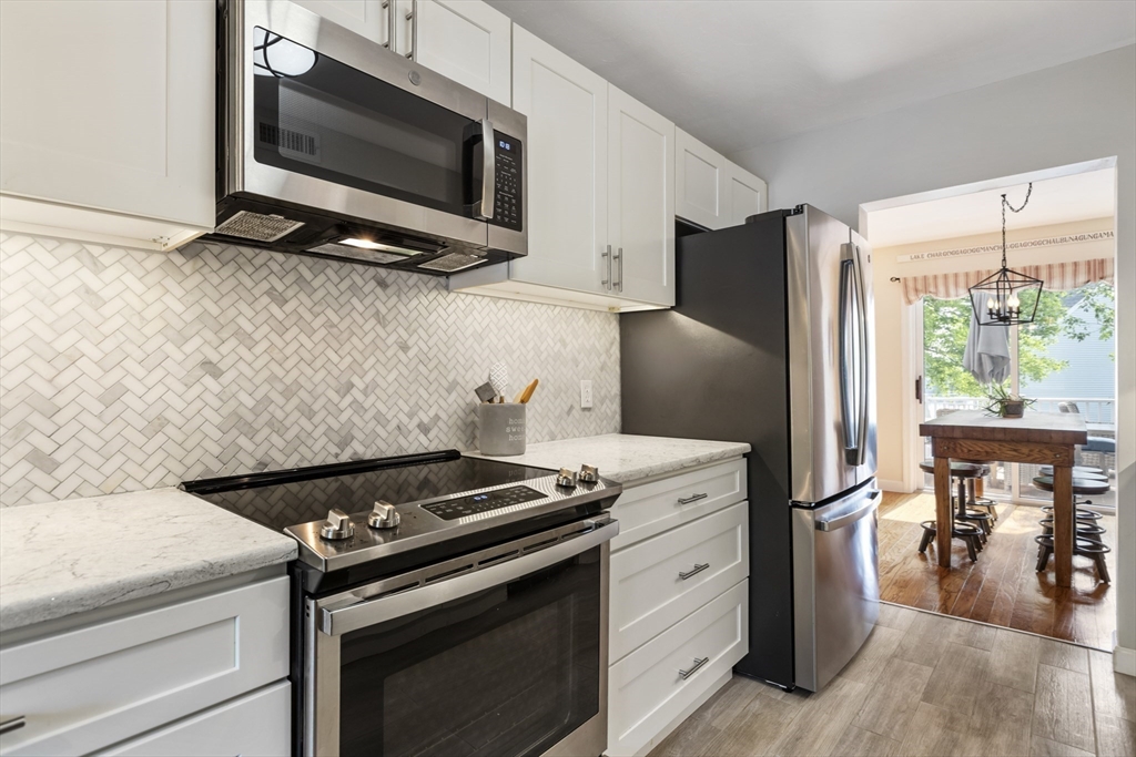 811 Beacon Park Road, Unit 30 Webster, MA 01570 - Photo 4 of 34 Gallery Image 4