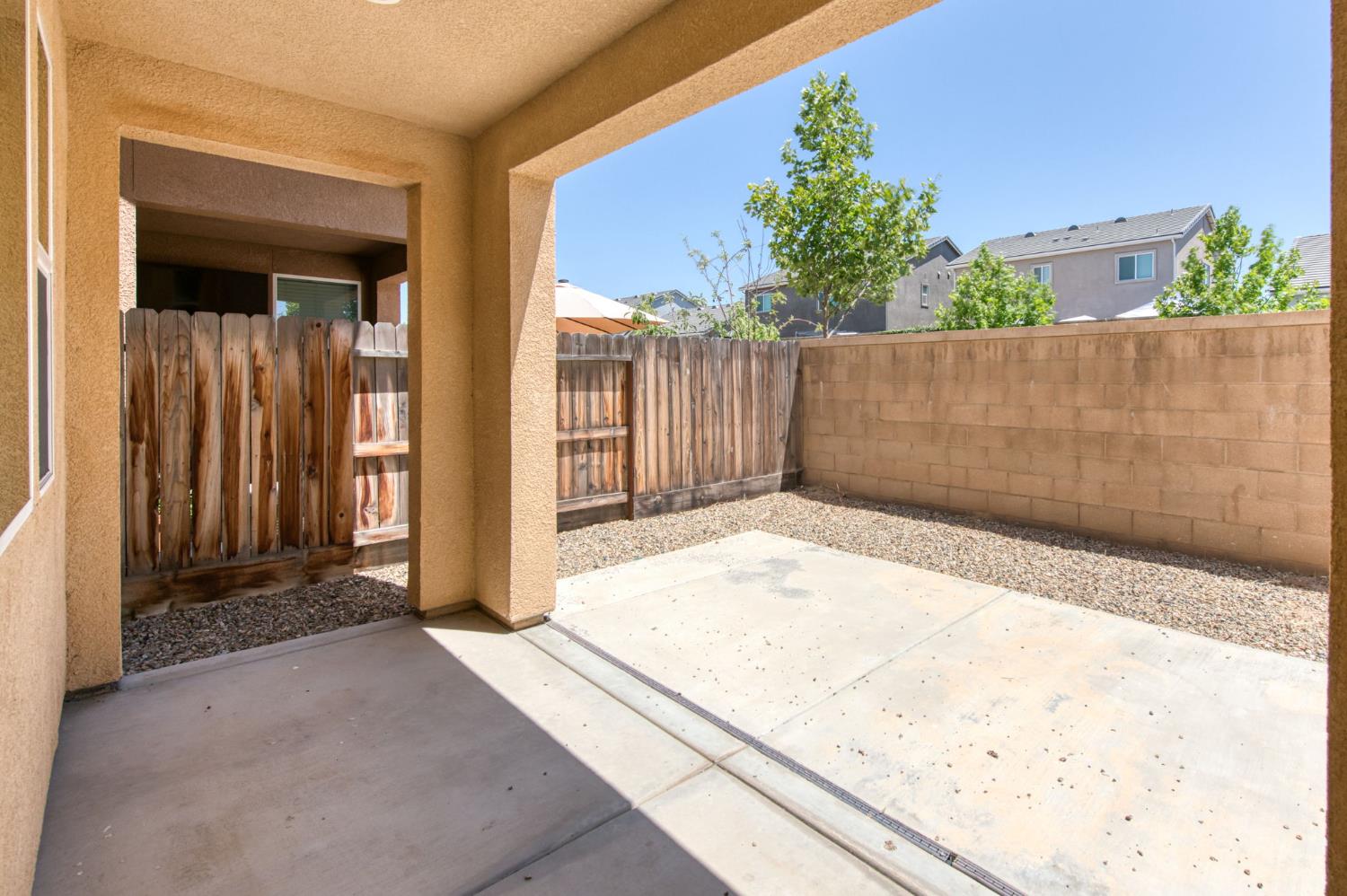 896 Lassen Lane West Madera, CA 93636 - Photo 19 of 24