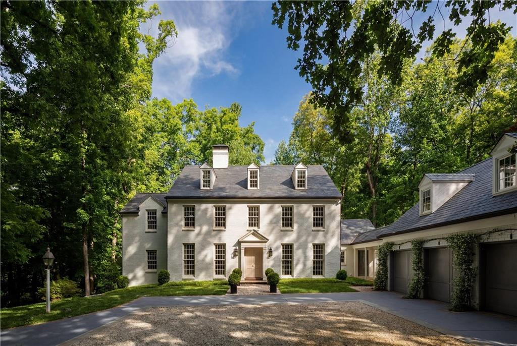 3875 Tuxedo Road Northwest Atlanta, GA 30342 - Photo 4 of 52