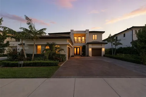 $2,550,000 | 12070 Southwest 83rd Place, Miami, FL 33156