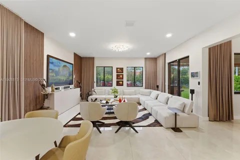 $2,550,000 | 12070 Southwest 83rd Place, Miami, FL 33156