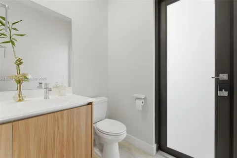 $2,550,000 | 12070 Southwest 83rd Place, Miami, FL 33156