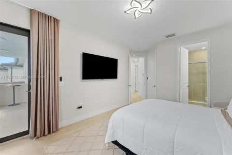 $2,550,000 | 12070 Southwest 83rd Place, Miami, FL 33156