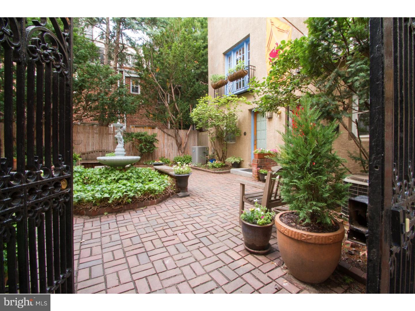 715 Rodman Street Philadelphia, PA 19147 - Photo 2 of 25