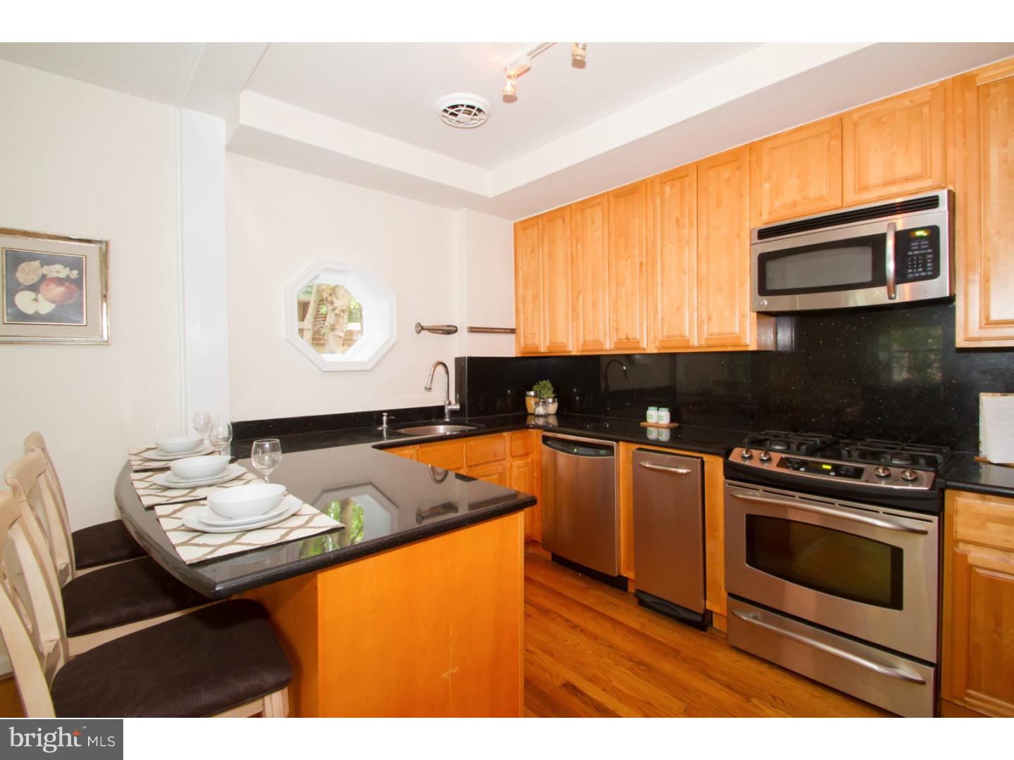 715 Rodman Street Philadelphia, PA 19147 - Photo 8 of 25