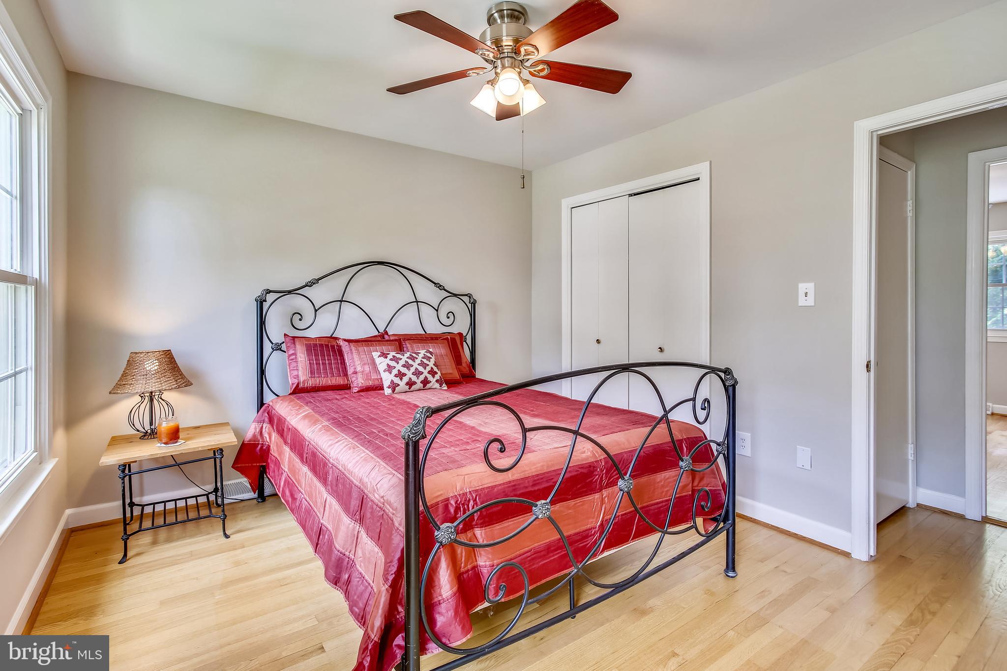 2314 Tanglevale Drive Vienna, VA 22181 - Photo 48 of 74 Spacious closet.