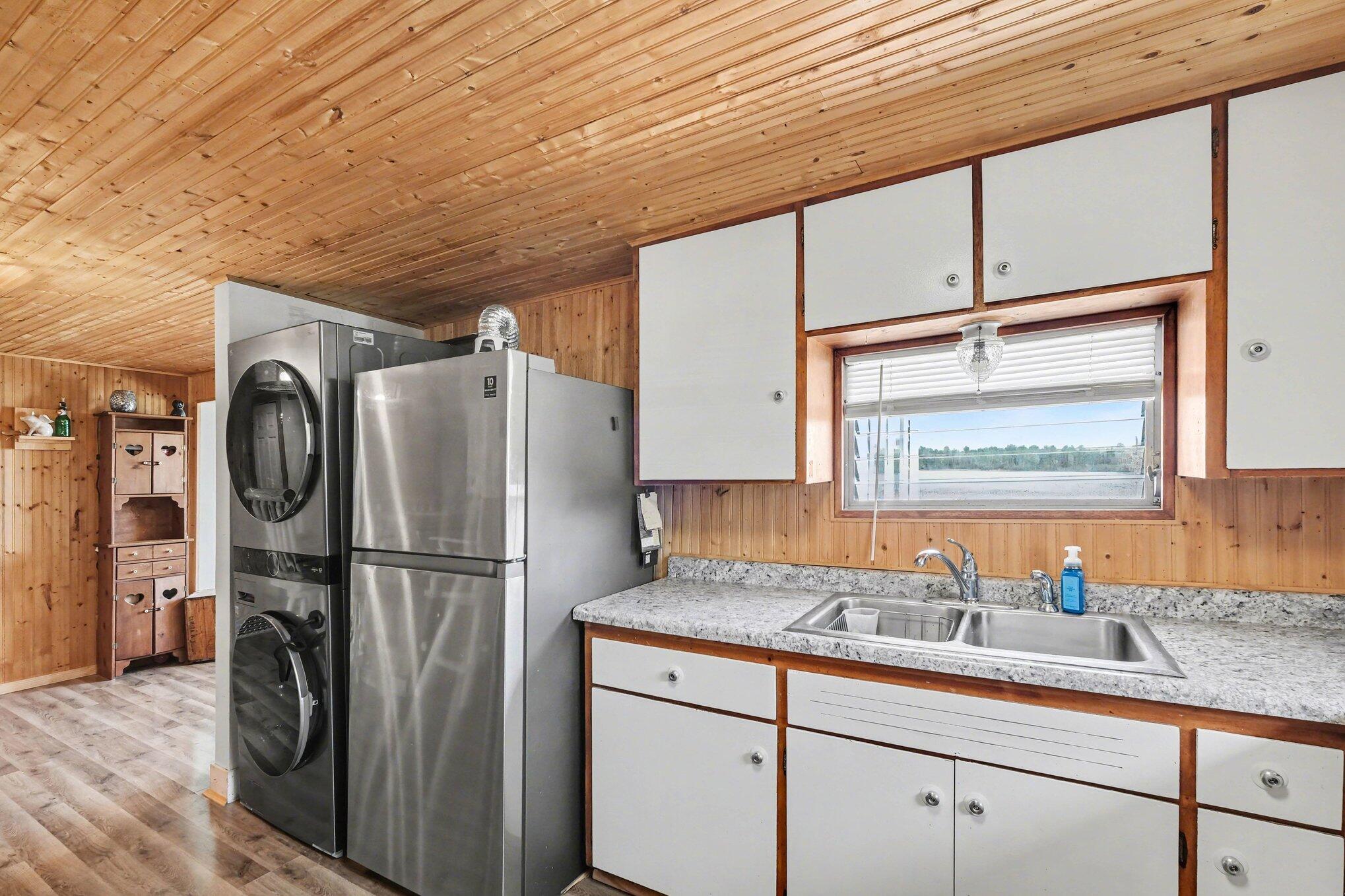 13351 Clausen Road Trufant, MI 49347 - Photo 3 of 17 Kitchen washer dryer