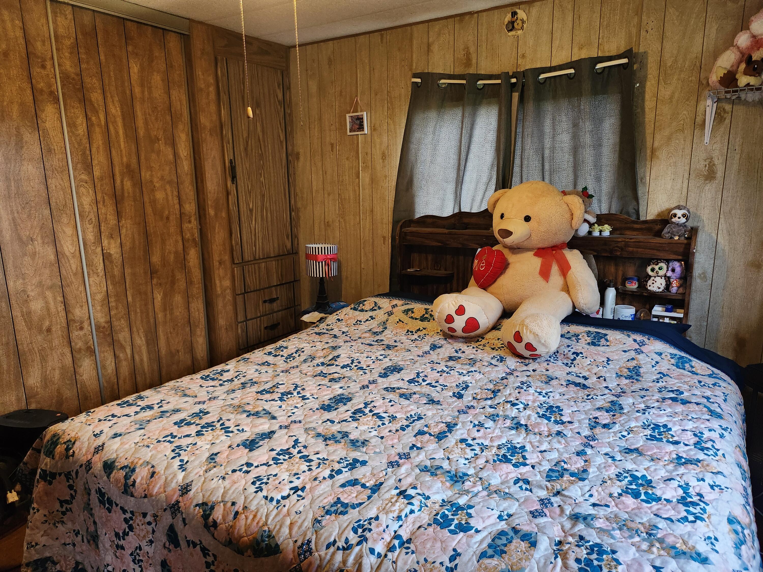 154 Main Street Palmyra, ME 04965 - Photo 29 of 32 20251008_145652