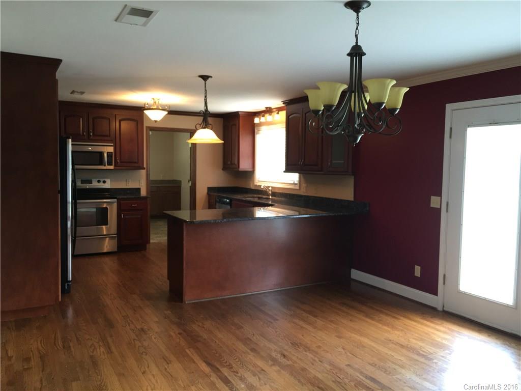 151 Rayfield Road Bessemer City, NC 28016 - Photo 5 of 21 Gallery Image 5