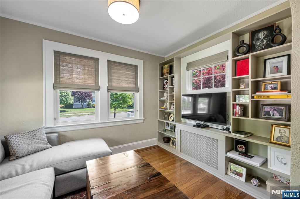 644 Linwood Avenue Ridgewood, NJ 07450 - Photo 13 of 42