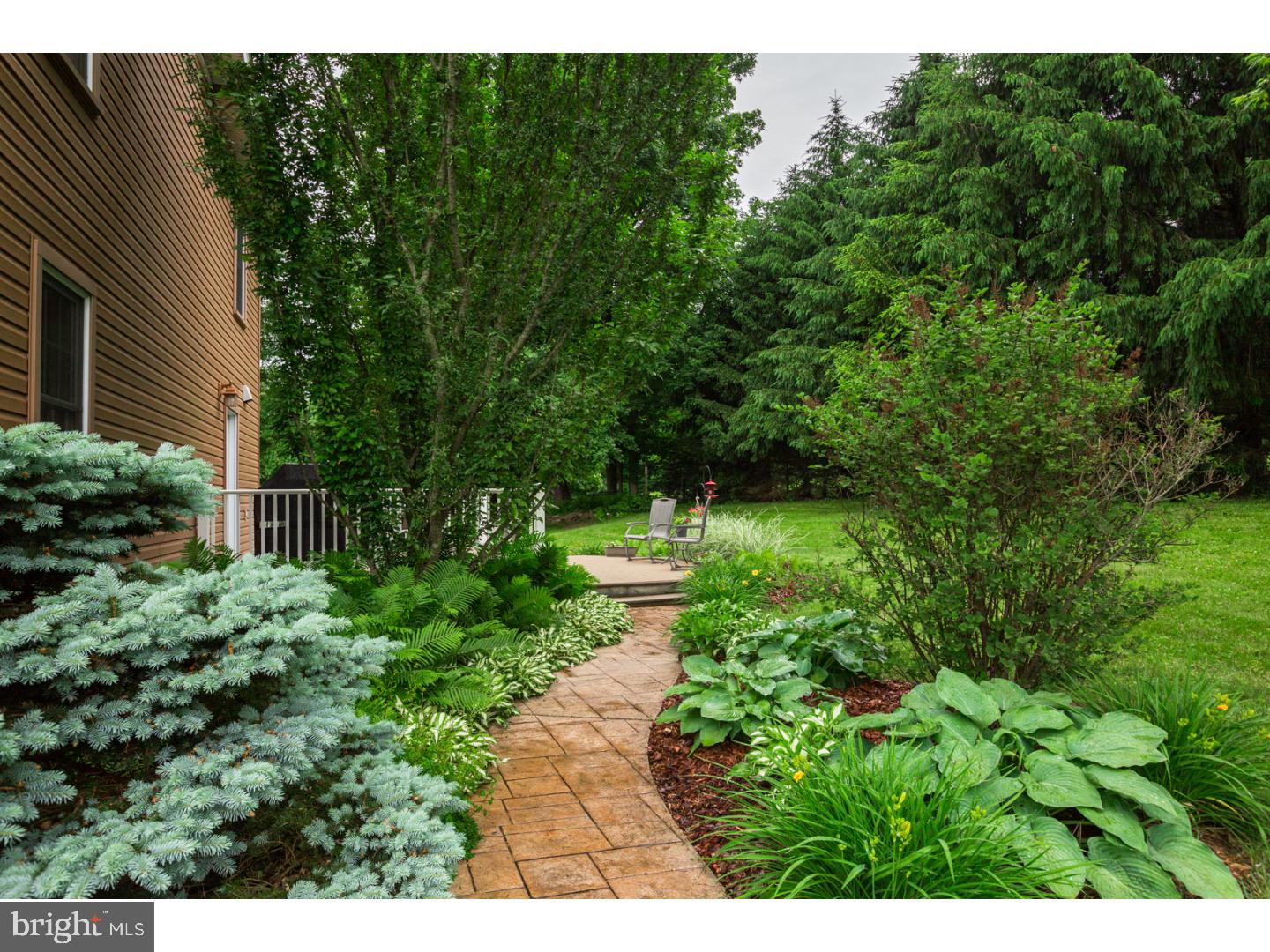 6909 Tollgate Road Zionsville, PA 18092 - Photo 3 of 25 Gallery Image 3