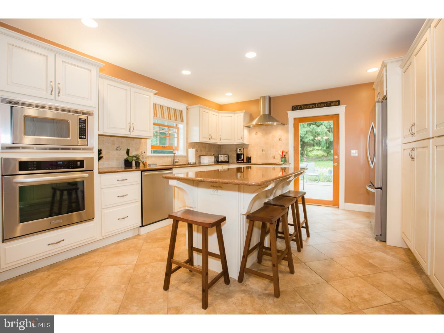 6909 Tollgate Road Zionsville, PA 18092 - Photo 7 of 25 Gallery Image 7