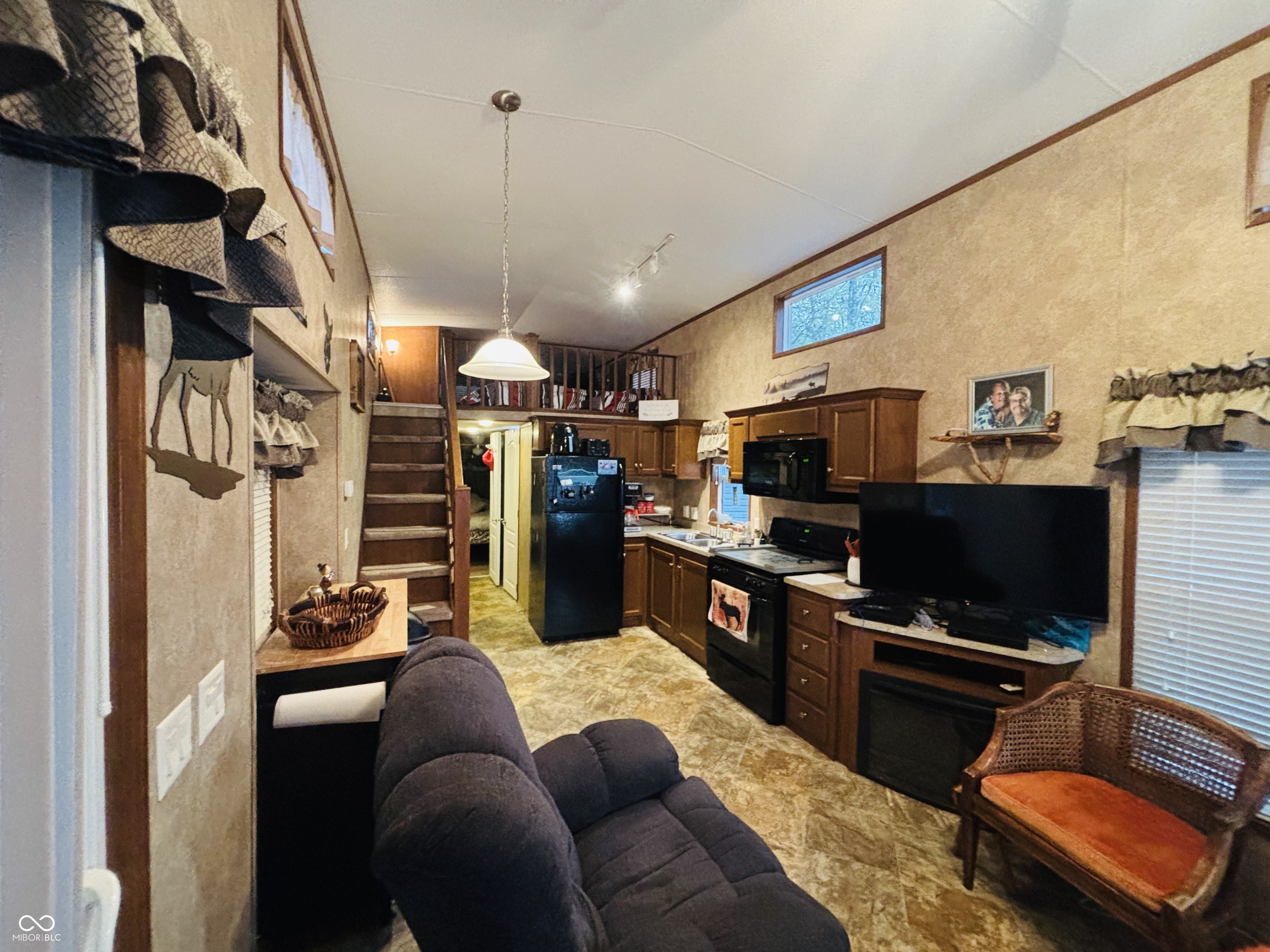 36 West State Road Liberty, IN 47353 - Photo 9 of 23 Gallery Image 9