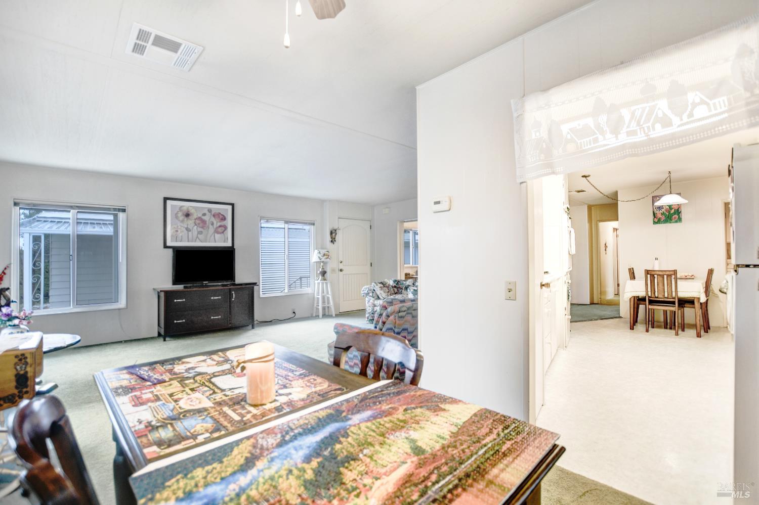 40 Westgate Circle Santa Rosa, CA 95401 - Photo 5 of 23