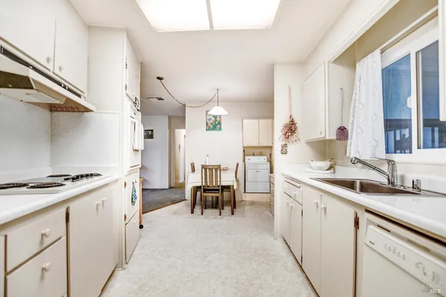 $375,000 | 40 Westgate Circle, Santa Rosa, CA 95401