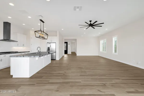 $1,020,000 | 5924 East Redmont Drive, Mesa, AZ 85215