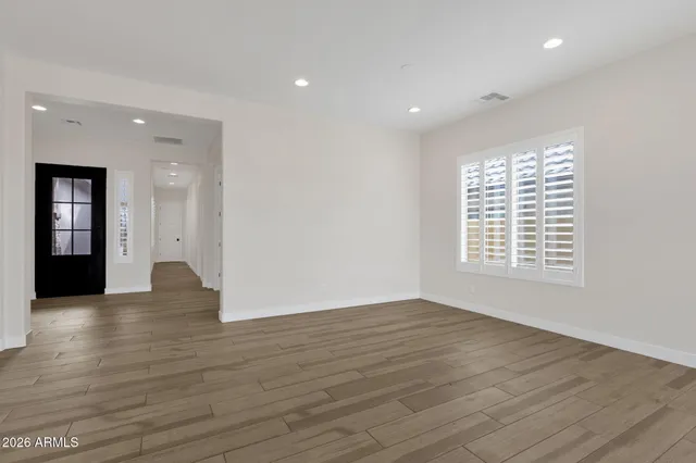 $1,030,000 | 5924 East Redmont Drive, Mesa, AZ 85215