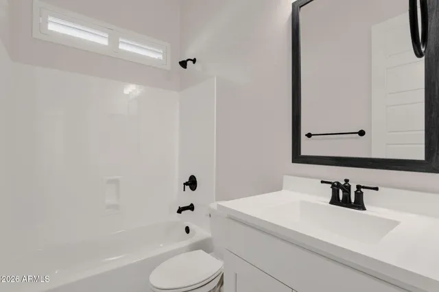 $1,030,000 | 5924 East Redmont Drive, Mesa, AZ 85215