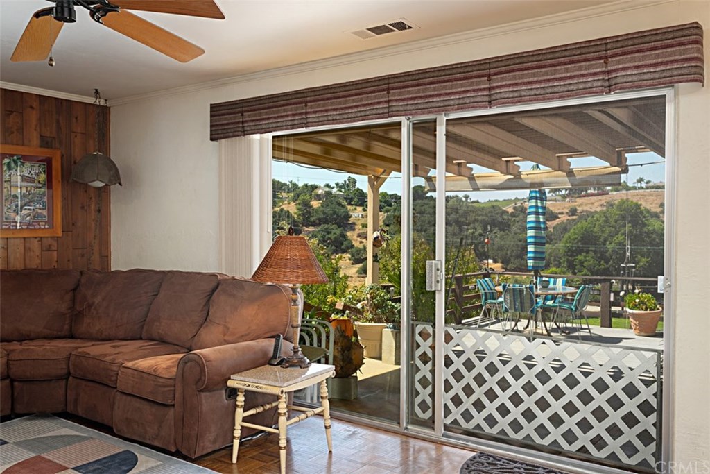 3438 South Mission Road Fallbrook, CA 92028 - Photo 12 of 38 Gallery Image 12
