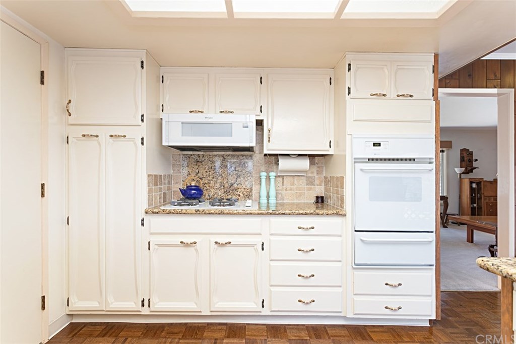 3438 South Mission Road Fallbrook, CA 92028 - Photo 15 of 38 Gallery Image 15