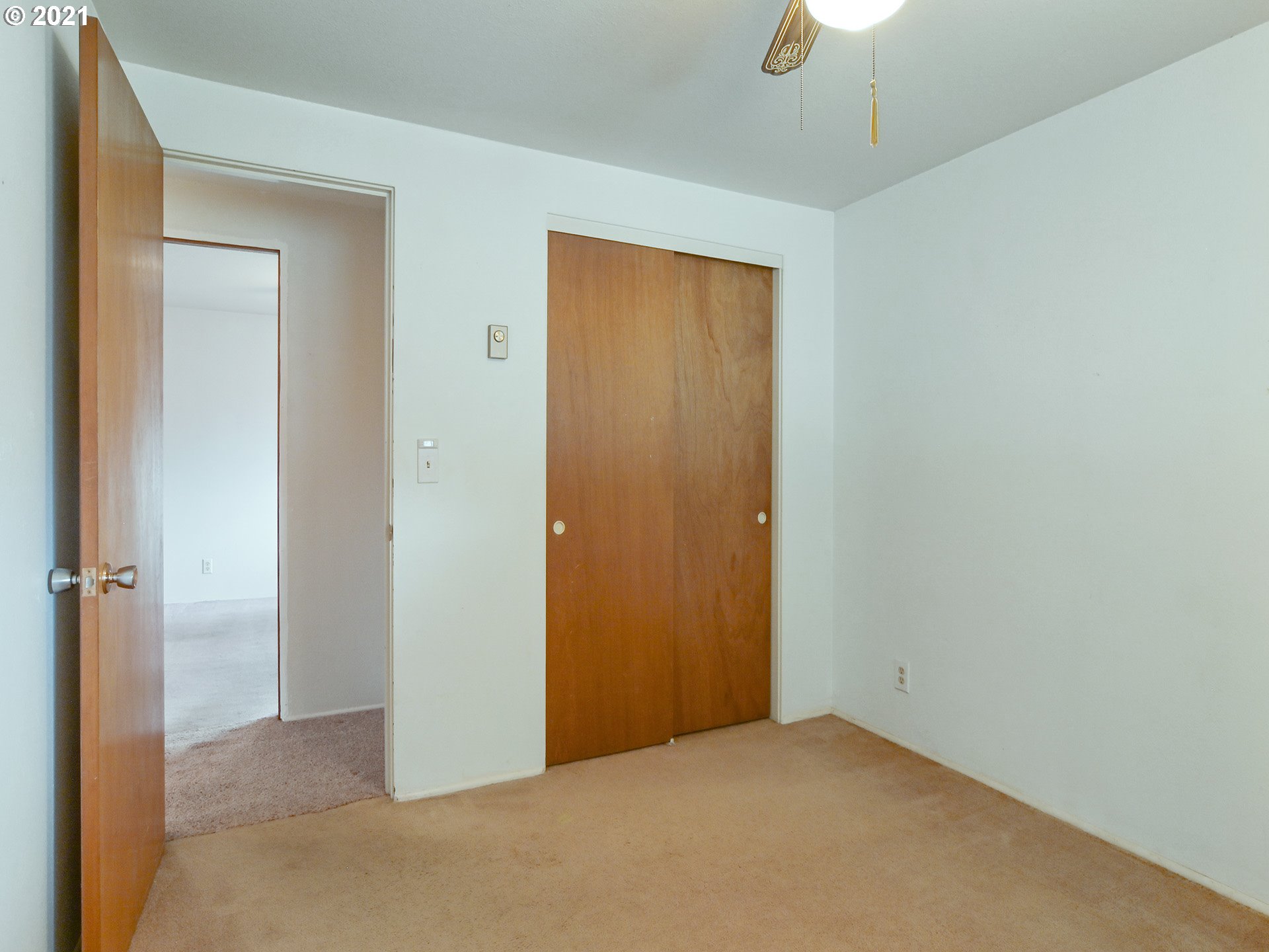 1509 6th Street Springfield, OR 97477 - Photo 23 of 30 a view of an empty room