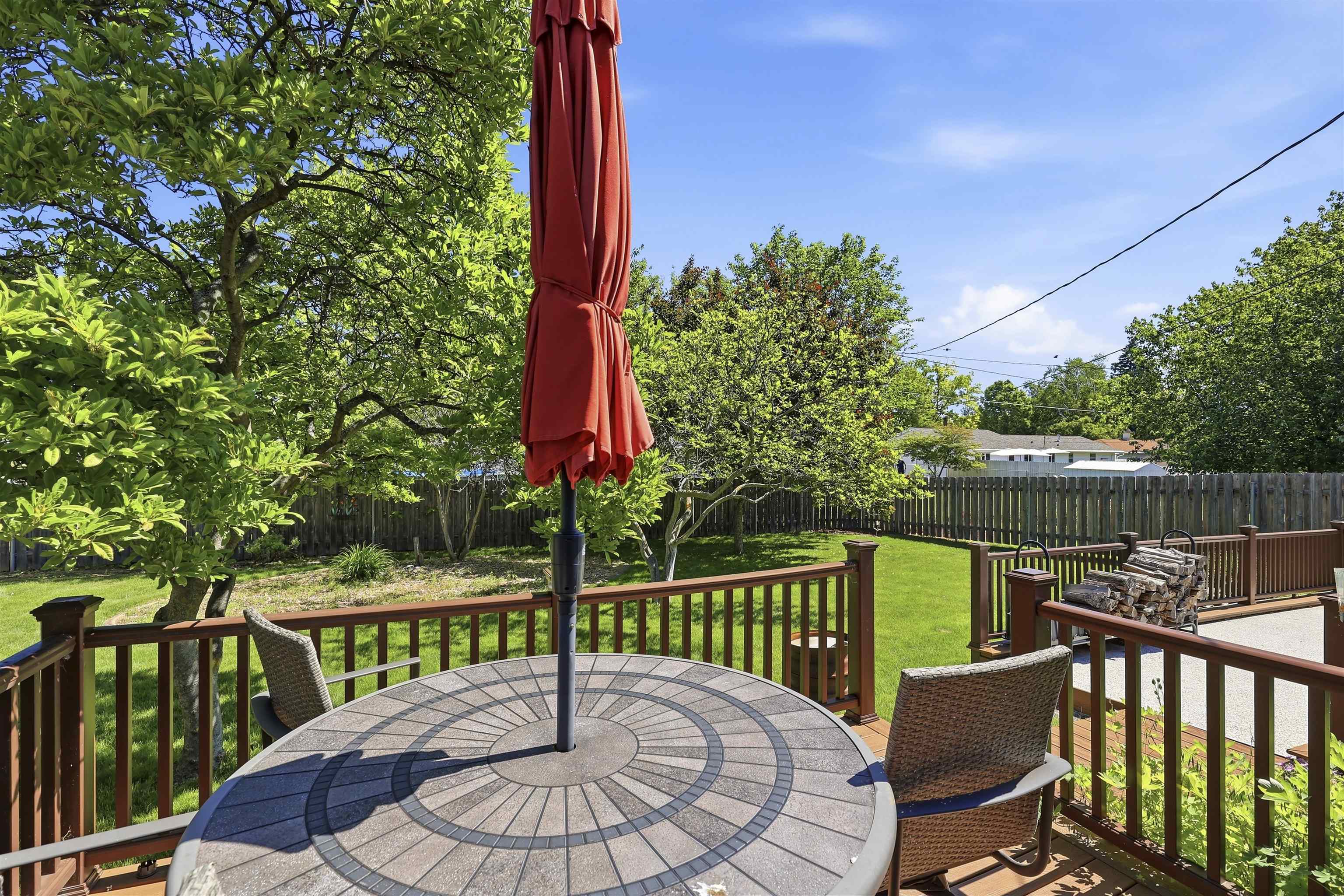 1530 Glen Road Green Bay, WI 54313 - Photo 28 of 34