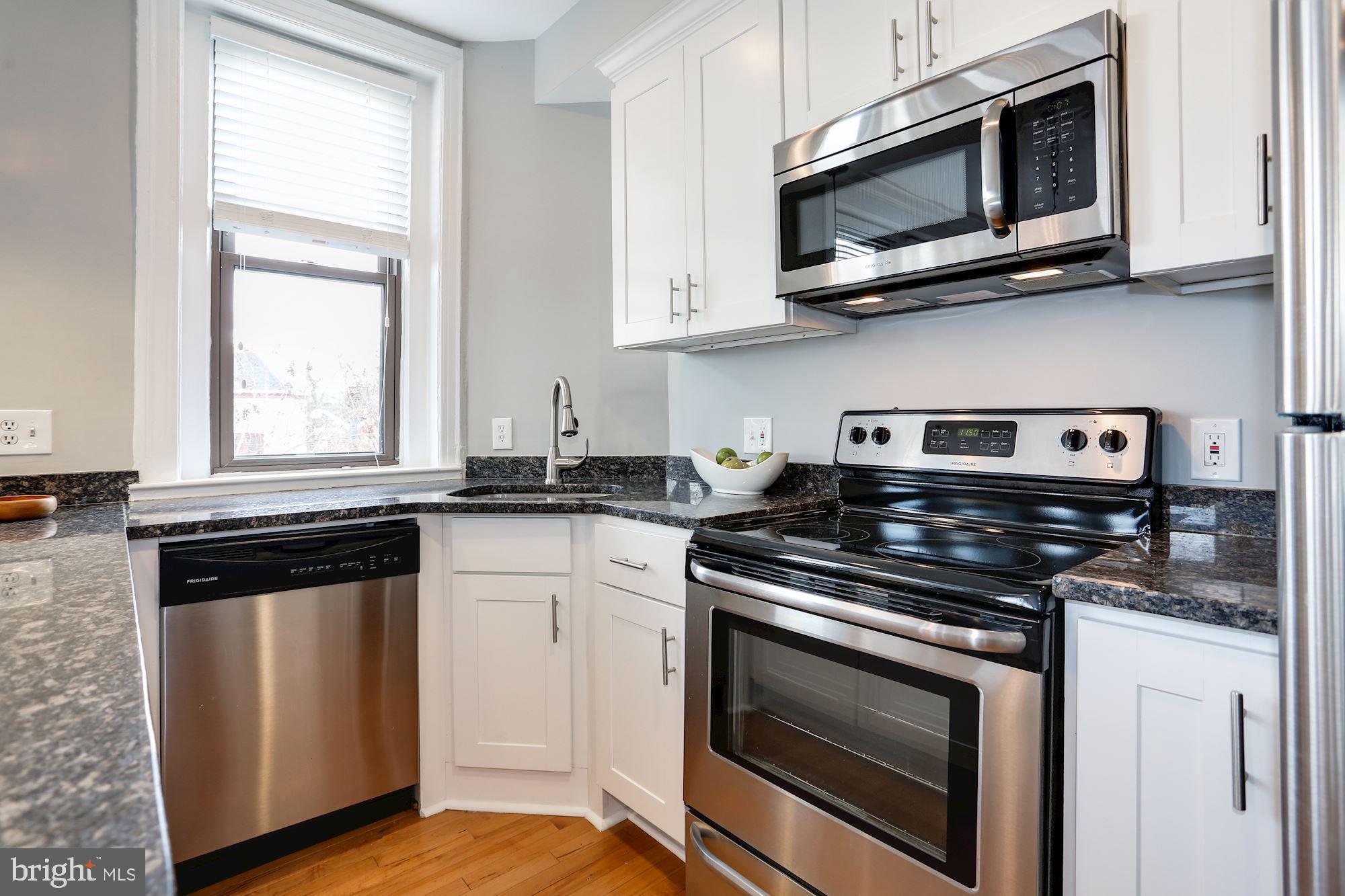 520 E Street Northeast, Unit 301 Washington, DC 20002 - Photo 3 of 16 Gallery Image 3