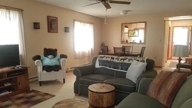 $2,000 | 17 Purple Finch Road, Unit 80, North Conway, NH 03860