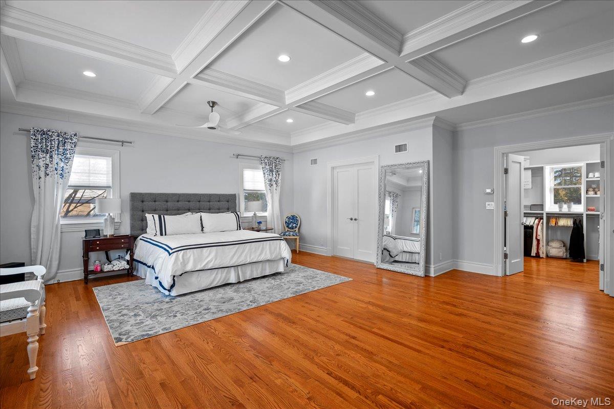 299 Stratton Road New Rochelle, NY 10804 - Photo 22 of 40 Gallery Image 22