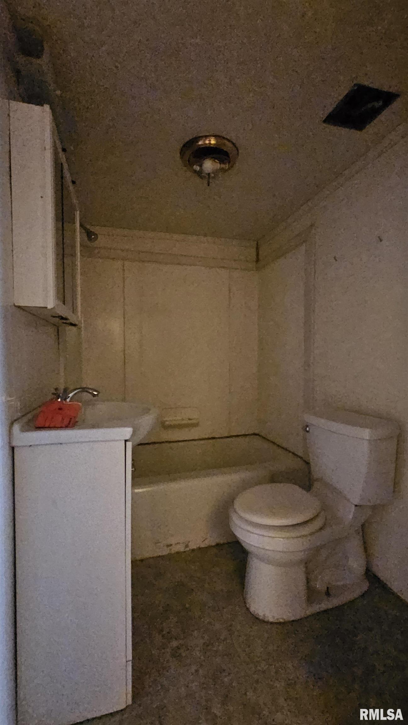 1013 South 13th Street Herrin, IL 62948 - Photo 8 of 14