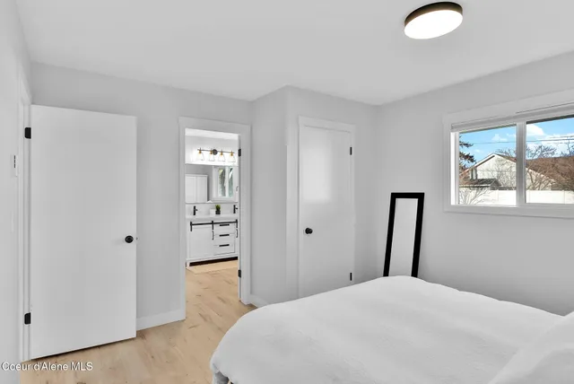 $645,000 | 1810 West Honeysuckle Avenue, Hayden, ID 83835