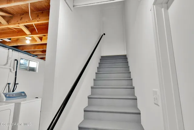 $645,000 | 1810 West Honeysuckle Avenue, Hayden, ID 83835