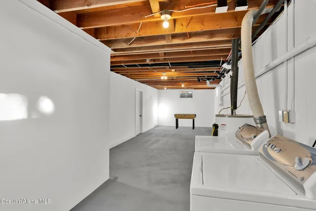 $645,000 | 1810 West Honeysuckle Avenue, Hayden, ID 83835