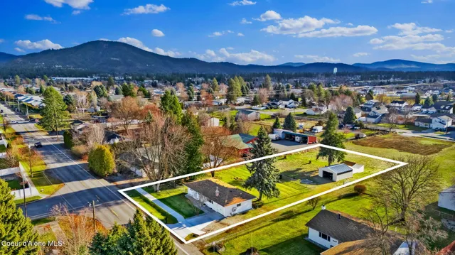 $645,000 | 1810 West Honeysuckle Avenue, Hayden, ID 83835