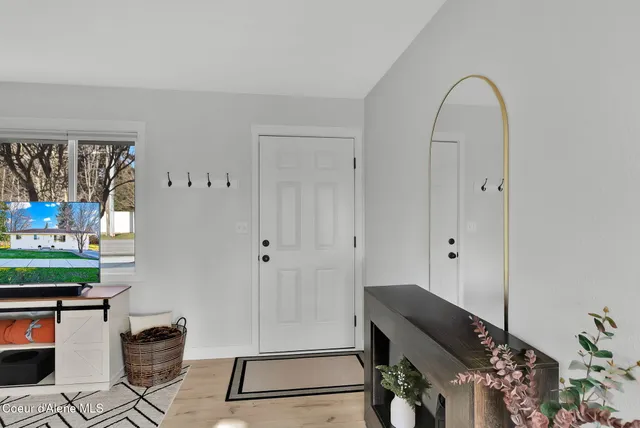 $645,000 | 1810 West Honeysuckle Avenue, Hayden, ID 83835