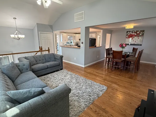 $649,900 | 34 Golden Hills Road, Saugus, MA 01906