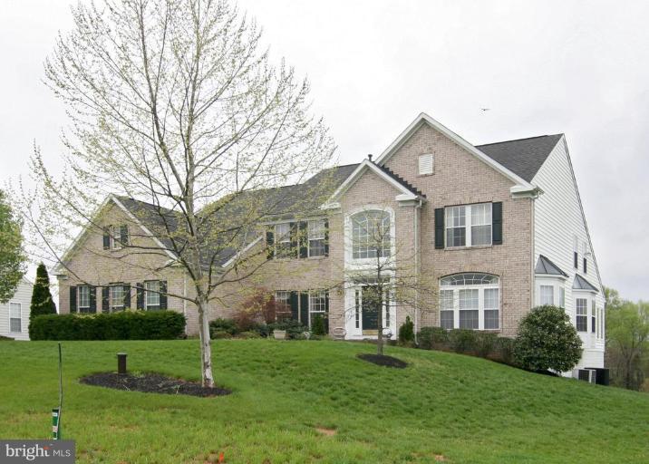 12017 Open Run Road Ellicott City, MD 21042 - Photo 1 of 25 Exterior (Main)
