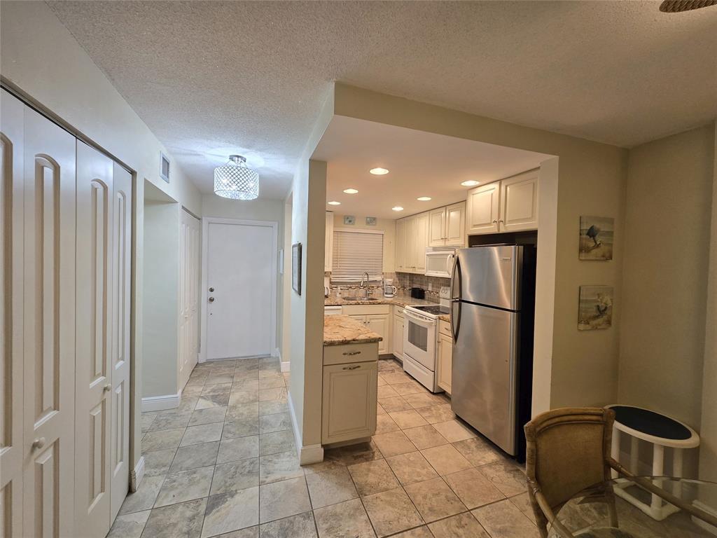1161 Hillsboro Mile, Unit 506 Hillsboro Beach, FL 33062 - Photo 40 of 66