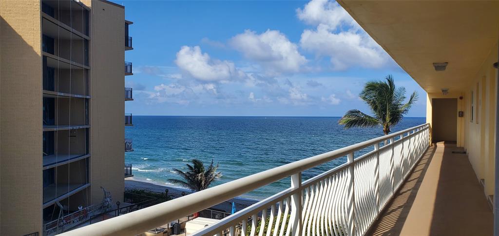 1161 Hillsboro Mile, Unit 506 Hillsboro Beach, FL 33062 - Photo 53 of 66 Catwalk w/Ocean View
