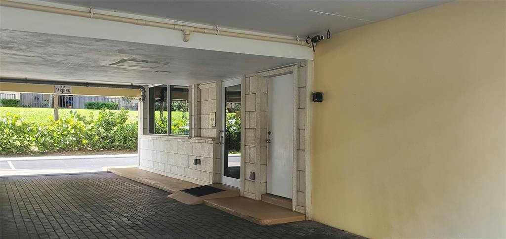 1161 Hillsboro Mile, Unit 506 Hillsboro Beach, FL 33062 - Photo 64 of 66 Building Entry