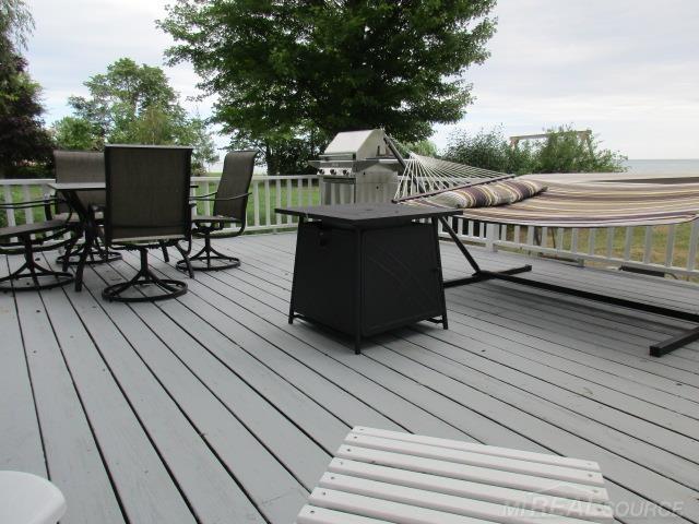 2119 South Lake Shore Road Harbor Beach, MI 48441 - Photo 35 of 37 50086811-36.JPG