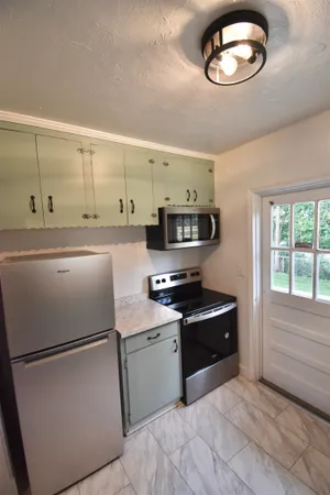 $1,250 | 219 East 6th Avenue, Tallahassee, FL 32303