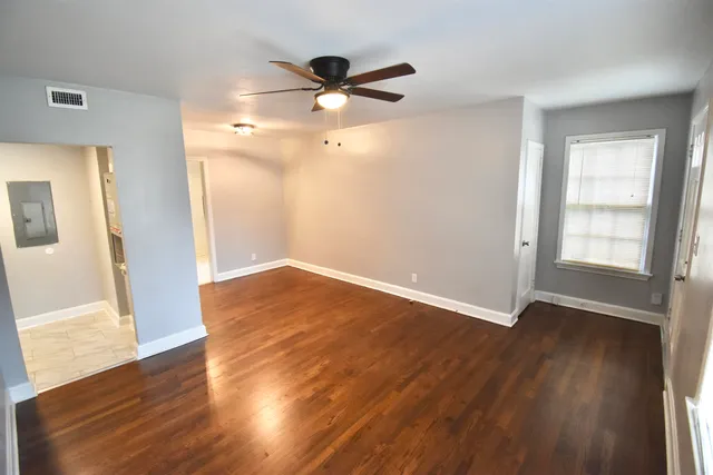 $1,350 | 219 East 6th Avenue, Tallahassee, FL 32303