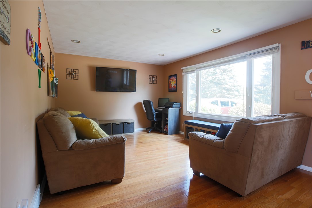 2 Peppermill Drive Perinton, NY 14450 - Photo 7 of 15