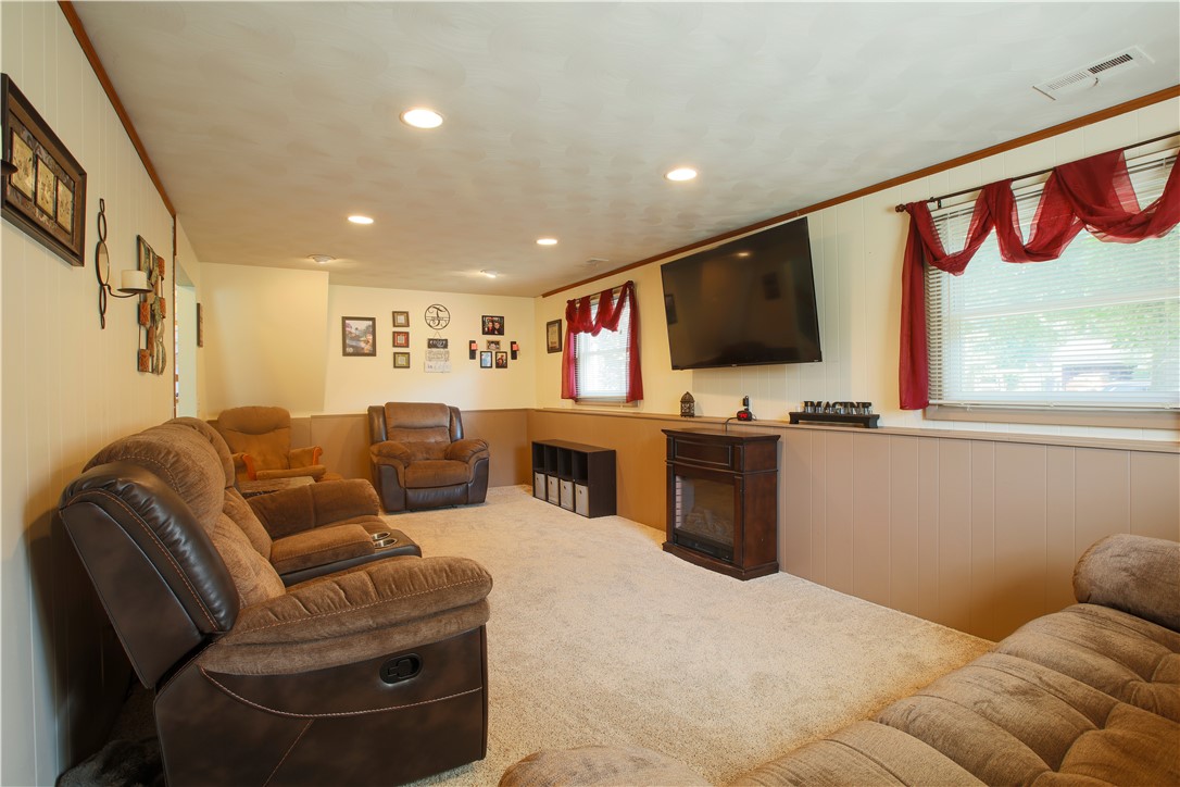 2 Peppermill Drive Perinton, NY 14450 - Photo 10 of 15