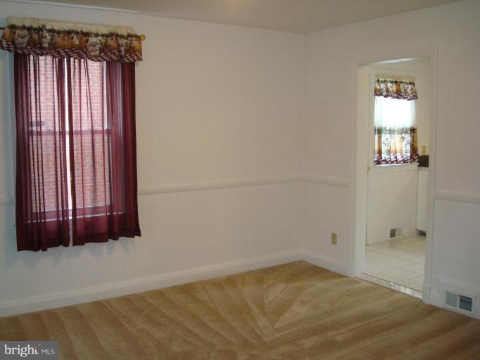 4209 Colonial Road Pikesville, MD 21208 - Photo 5 of 30 Dining Room