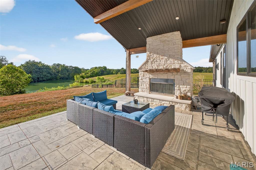 4781 G Road Waterloo, IL 62298 - Photo 11 of 92