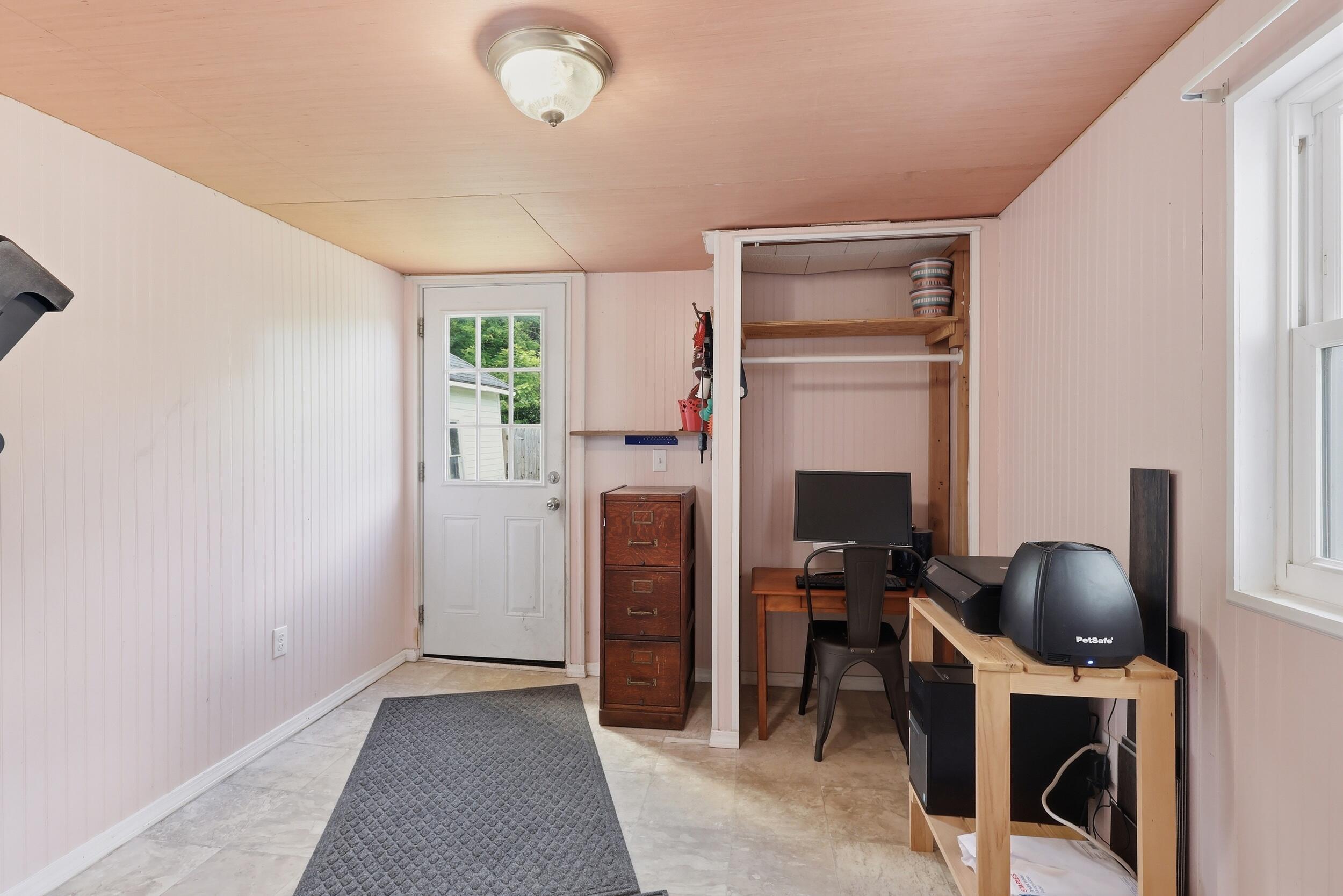 45 Pleasant Street Winthrop, ME 04364 - Photo 15 of 30 17_breauxmediaco_016