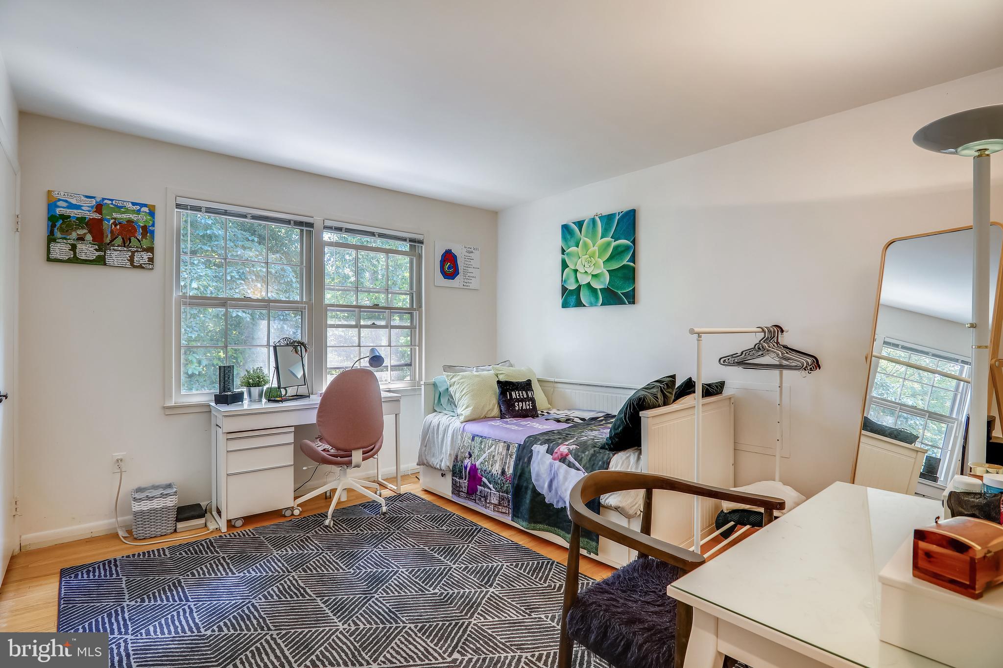 11904 Viewcrest Terrace Silver Spring, MD 20902 - Photo 29 of 52 Bedroom 4